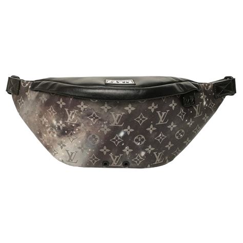 marsupio louis vuitton|louis vuitton discovery pm.